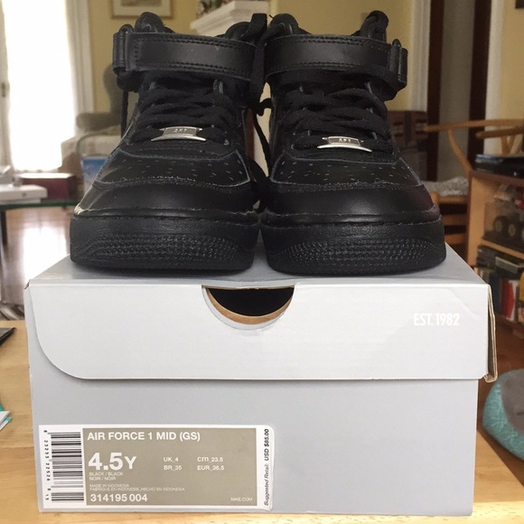 black air force 1 size 4.5